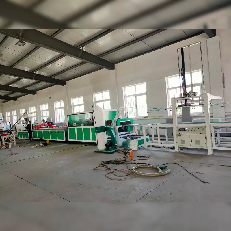 Thiết bị sản xuất ván tường rắn PVC có phải là trọng tâm của sự phát triển ngành công nghiệp hiện tại không?